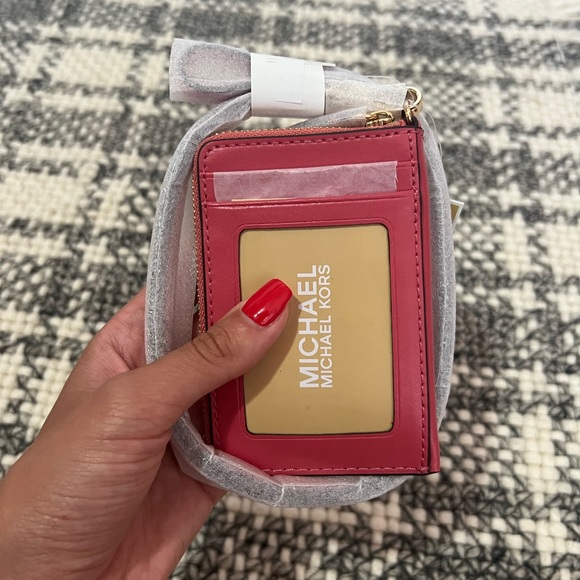 Michael Michael Kors Jet Set Charm Small Leather ID Lanyard Light Berry Sorbet - Picture 6 of 7